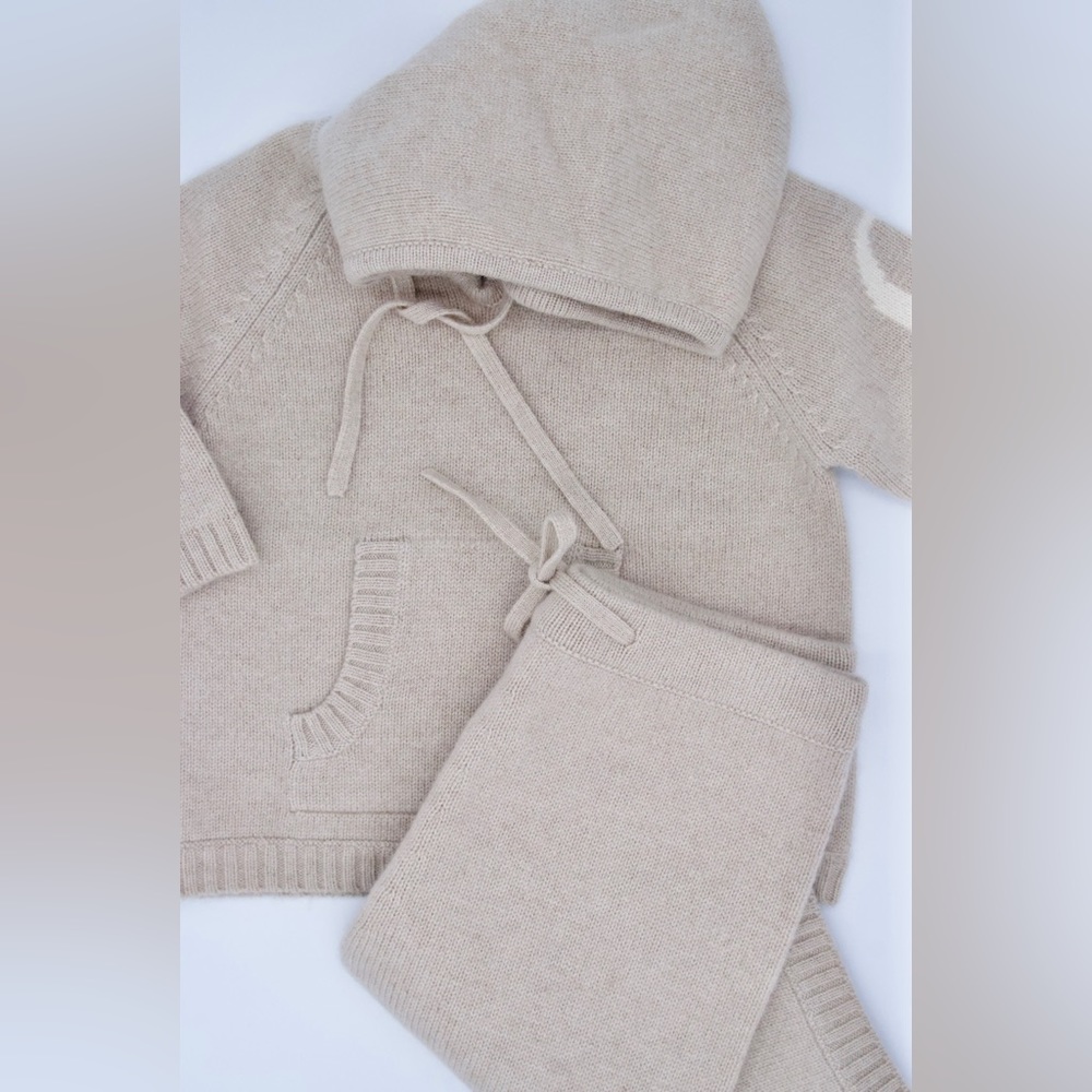 Ovale Baby Cashmere Jogging suit